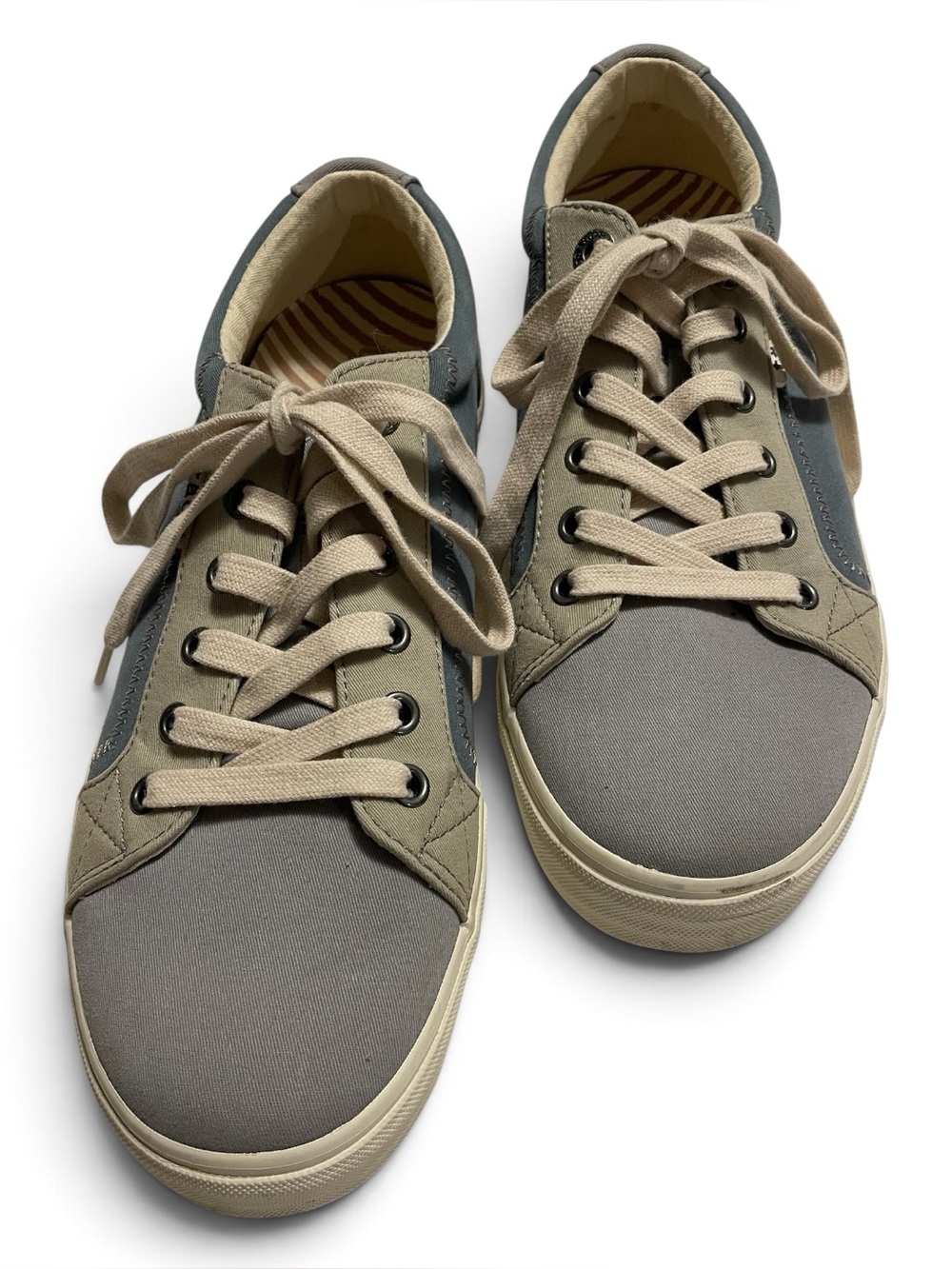 Taos Casual Men's Gray and Tan Low-Top Sneakers Size 10